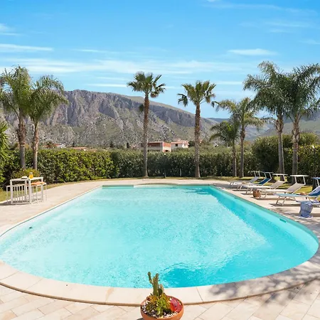 Villa Panoramica Con Piscina Sul Mare