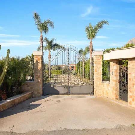 Villa Panoramica Con Piscina Sul Mare