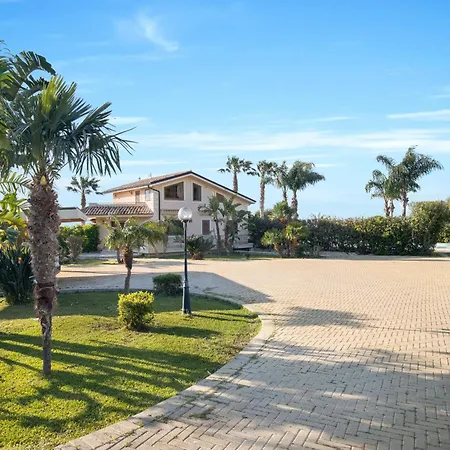 Panoramica Con Piscina Sul Mare Villa *